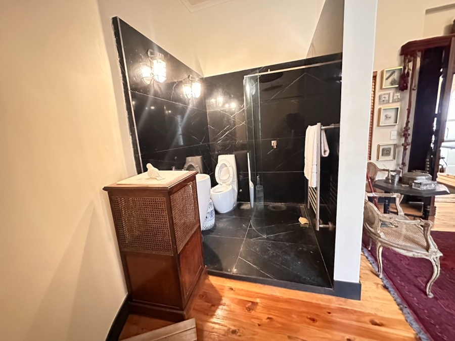 Commercial Property for Sale in Vredehoek Western Cape